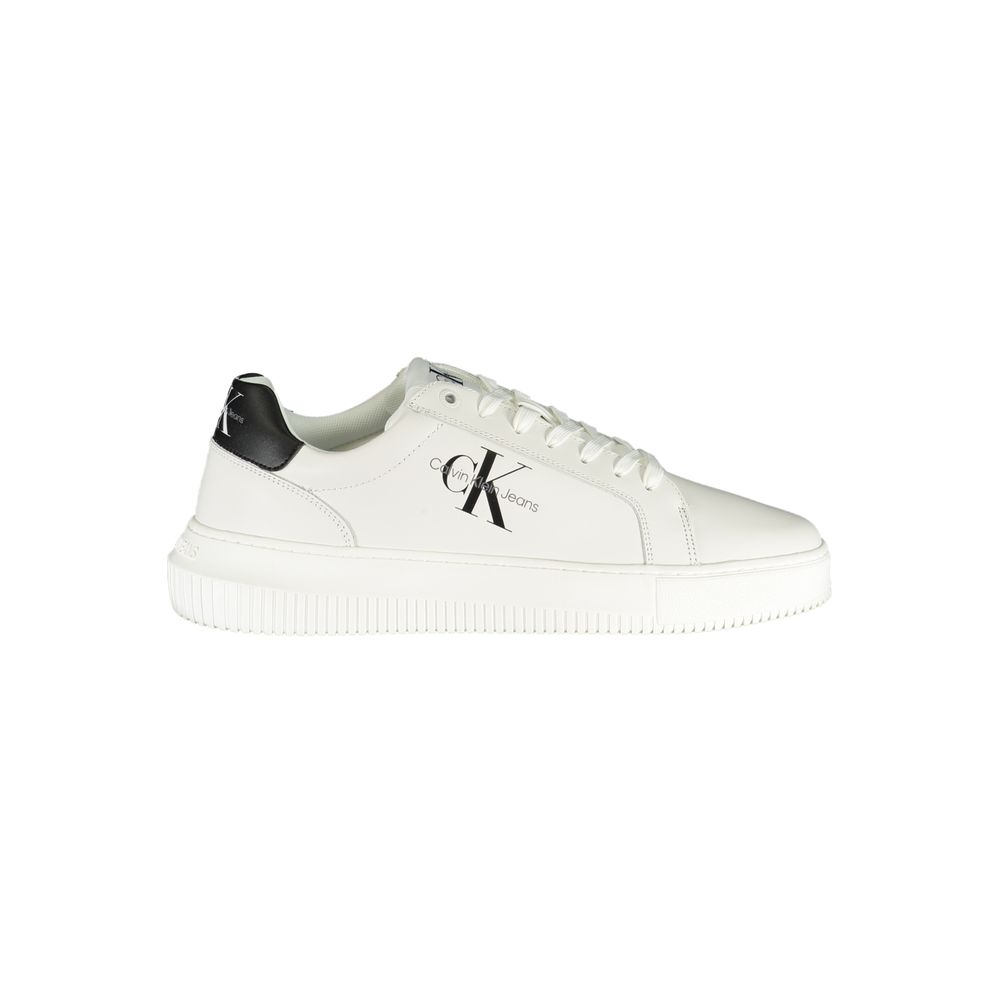 Calvin Klein Sofistikerade Vita Sneakers Med Snörning