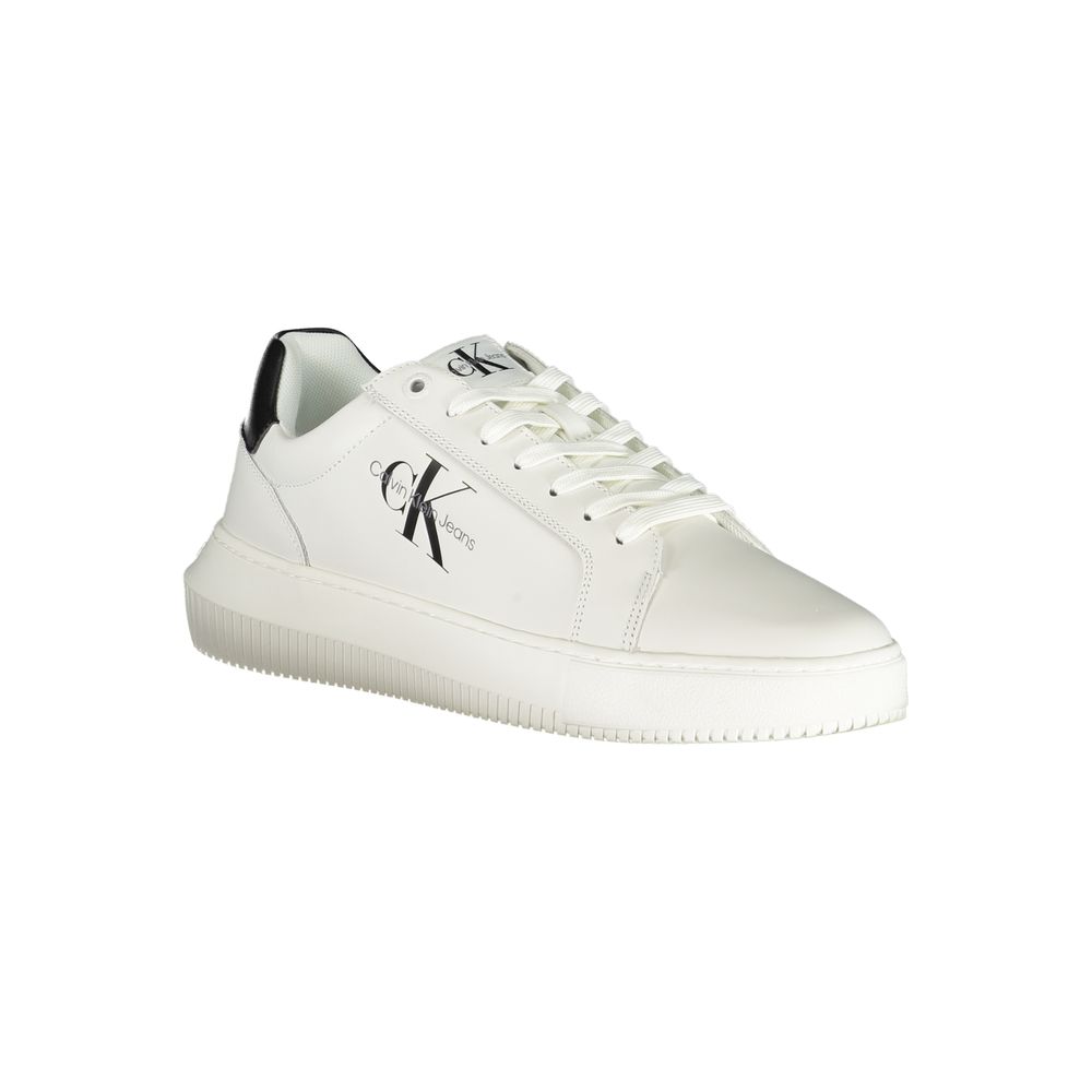 Calvin Klein Sofistikerade Vita Sneakers Med Snörning
