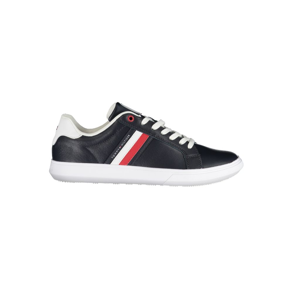 Tommy Hilfiger Sneakers med snörning och kontrastdetaljer i blått