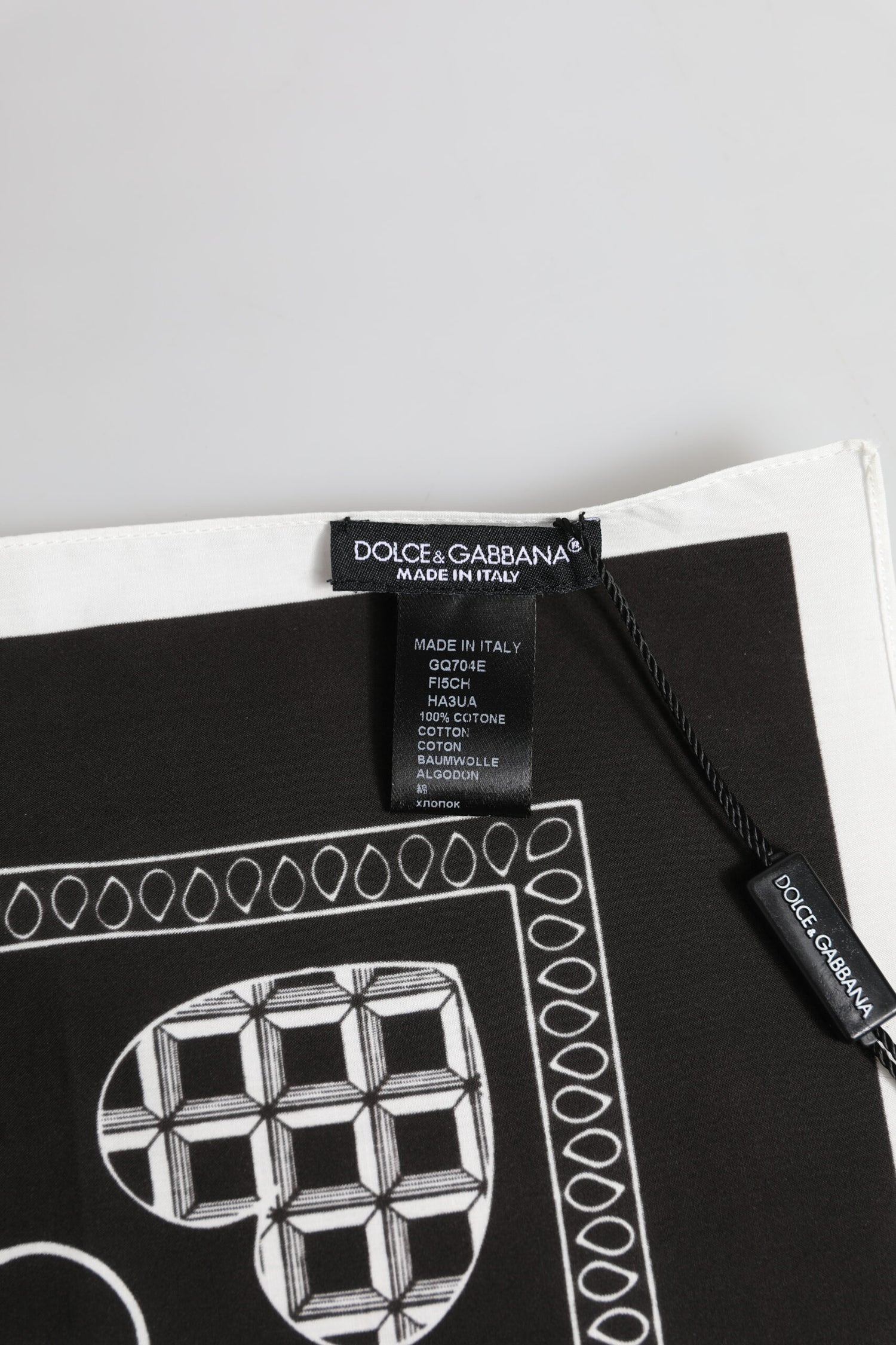 Dolce &amp;amp; Gabbana Svartvit Bandana Fyrkantig Herr Foulard Halsduk