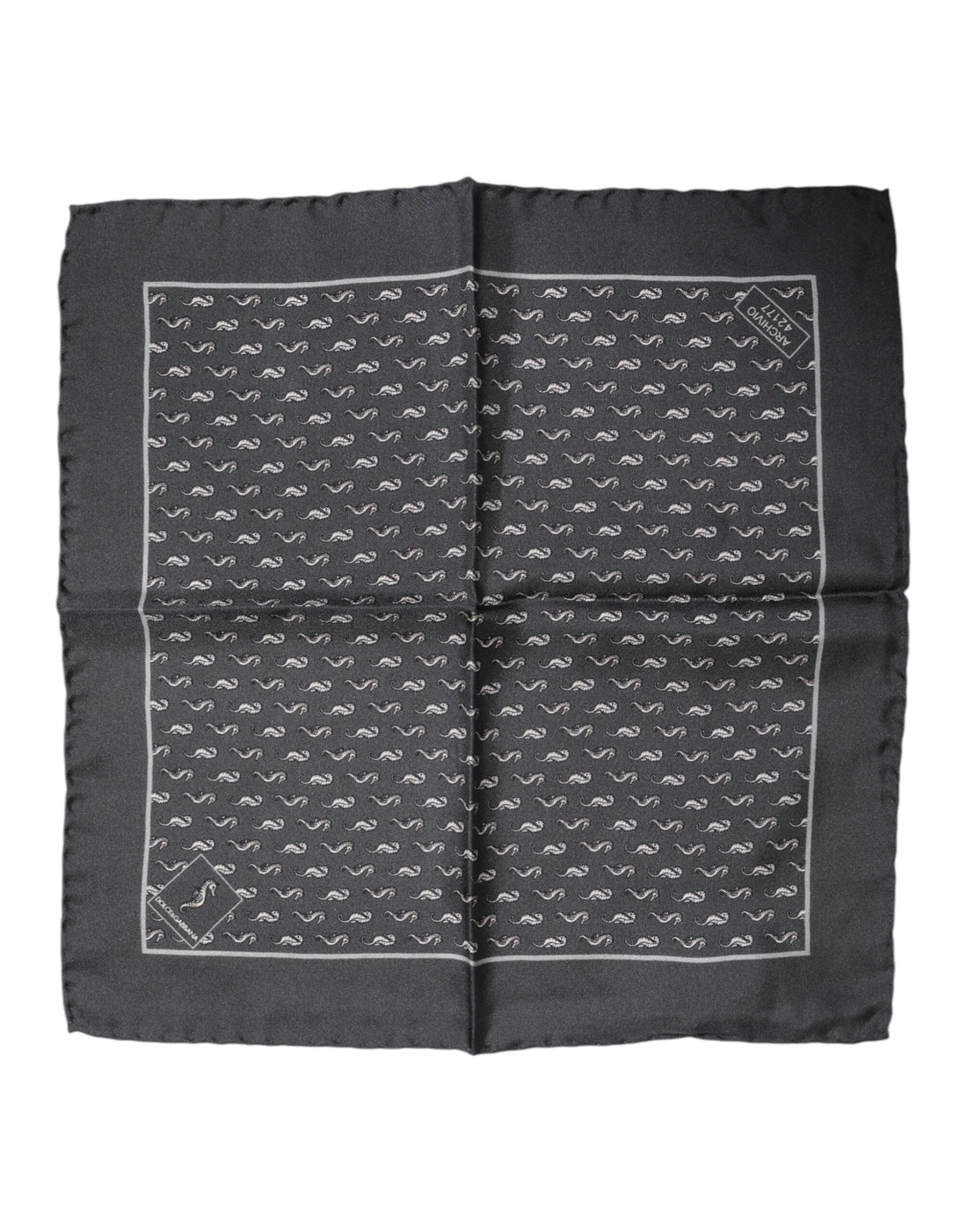 Dolce &amp;amp; Gabbana Svart Fiskmönstrad Sidensjalett Herr Foulard