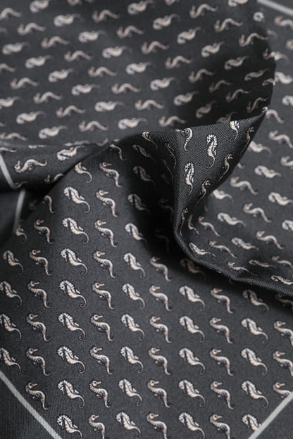 Dolce &amp;amp; Gabbana Svart Fiskmönstrad Sidensjalett Herr Foulard
