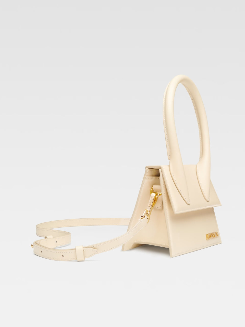 Jacquemus Le Chiquito Moyen elfenbensväska