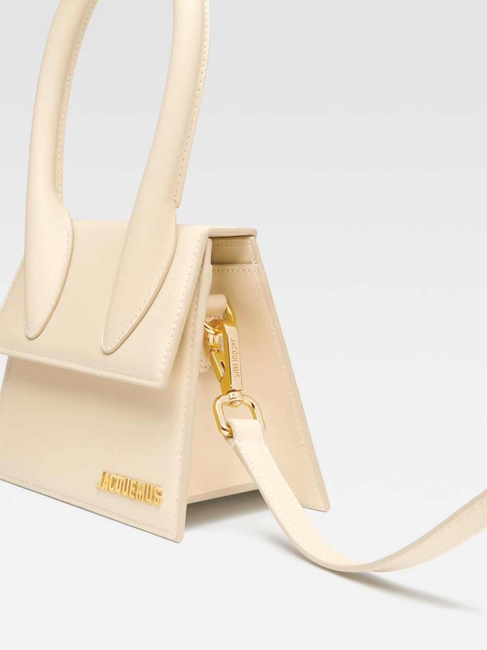 Jacquemus Le Chiquito Moyen elfenbensväska