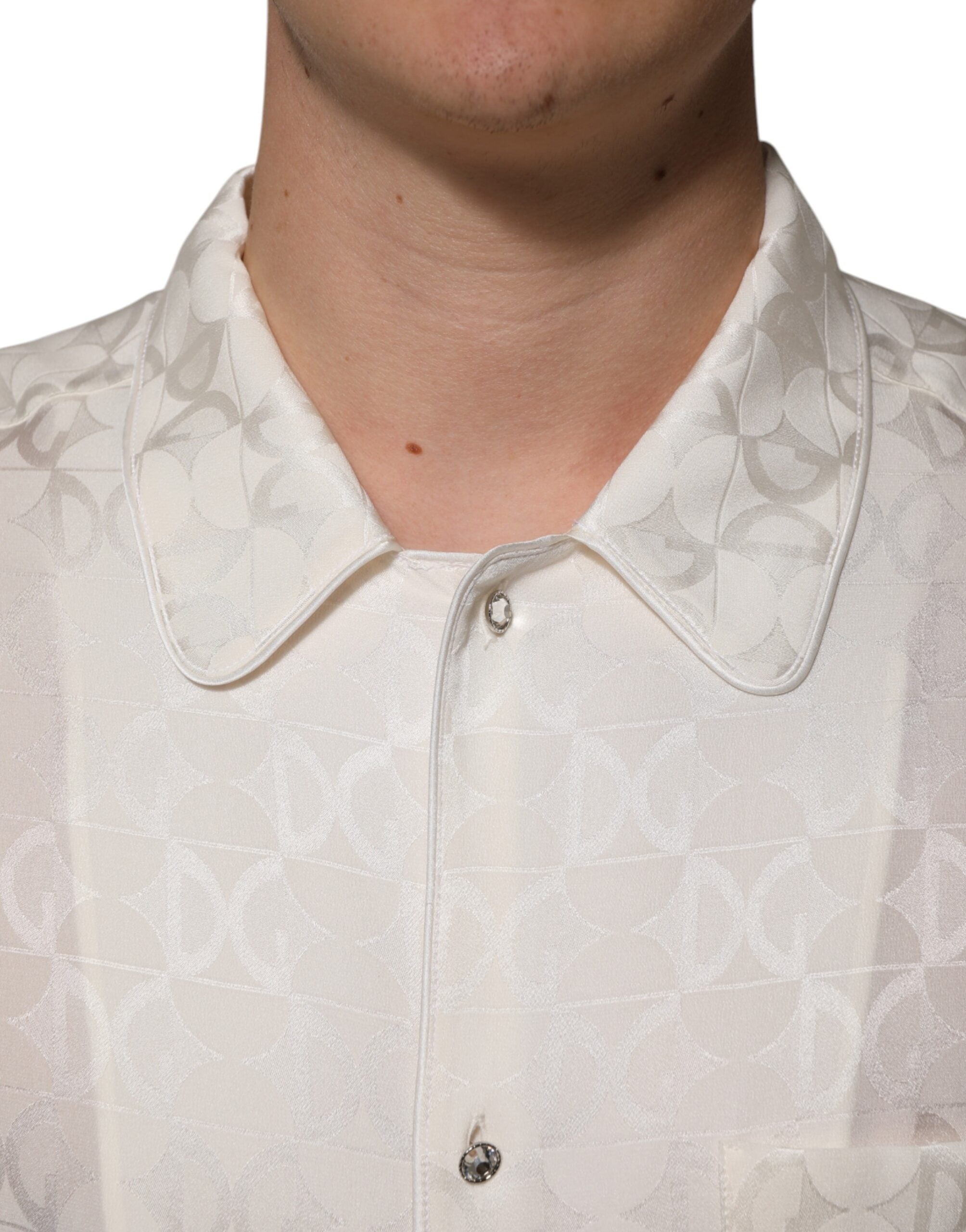 Dolce &amp;amp; Gabbana Vit Sidenskjorta med DG-logotyp och långa ärmar