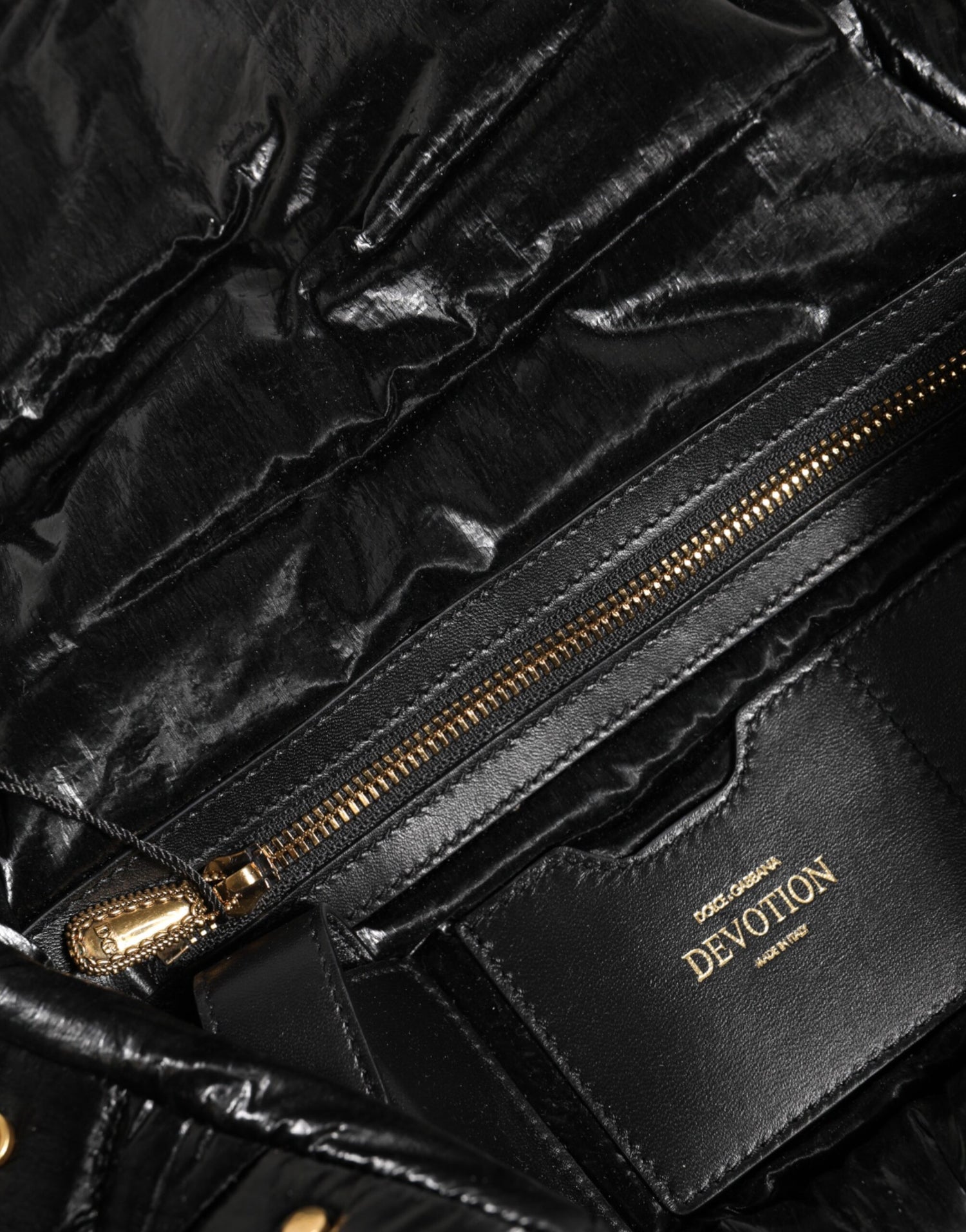 Dolce &amp;amp; Gabbana svart quiltad nylon Devotion-väska med kedjerem