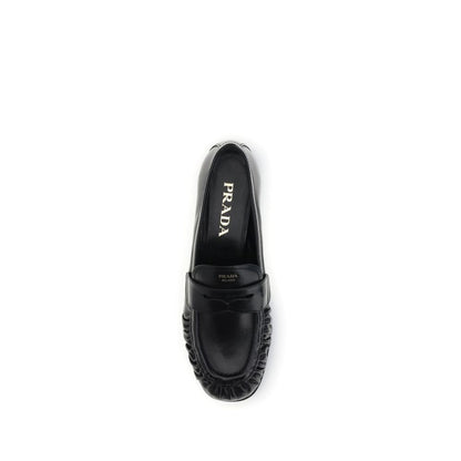 Prada Läderloafers