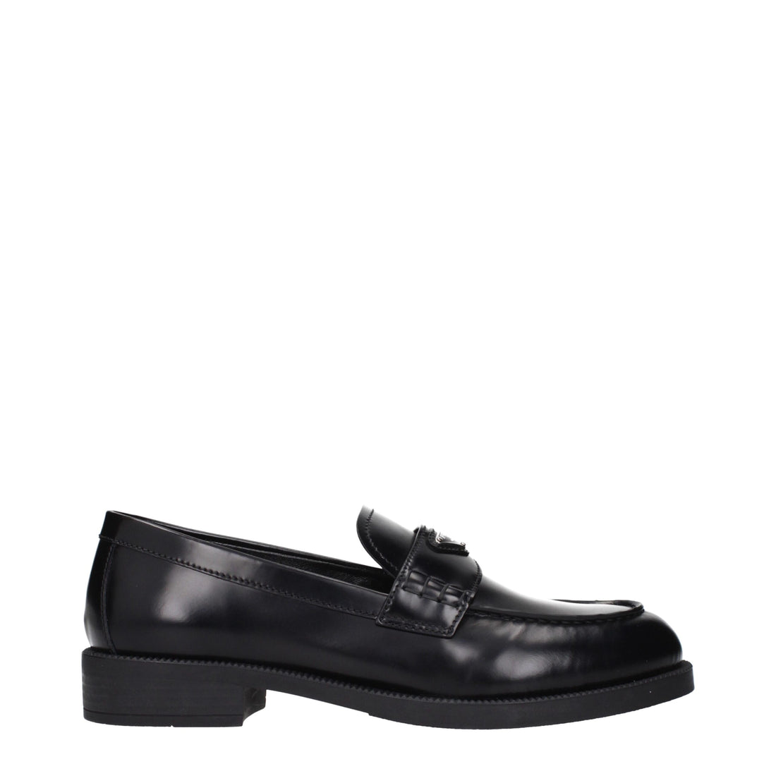 Prada svarta slip-on loafers i läder